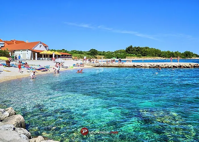 Jelena Biograd Na Moru